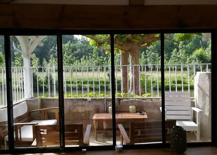 Le Gue Renard-un Balcon Sur La Charente *